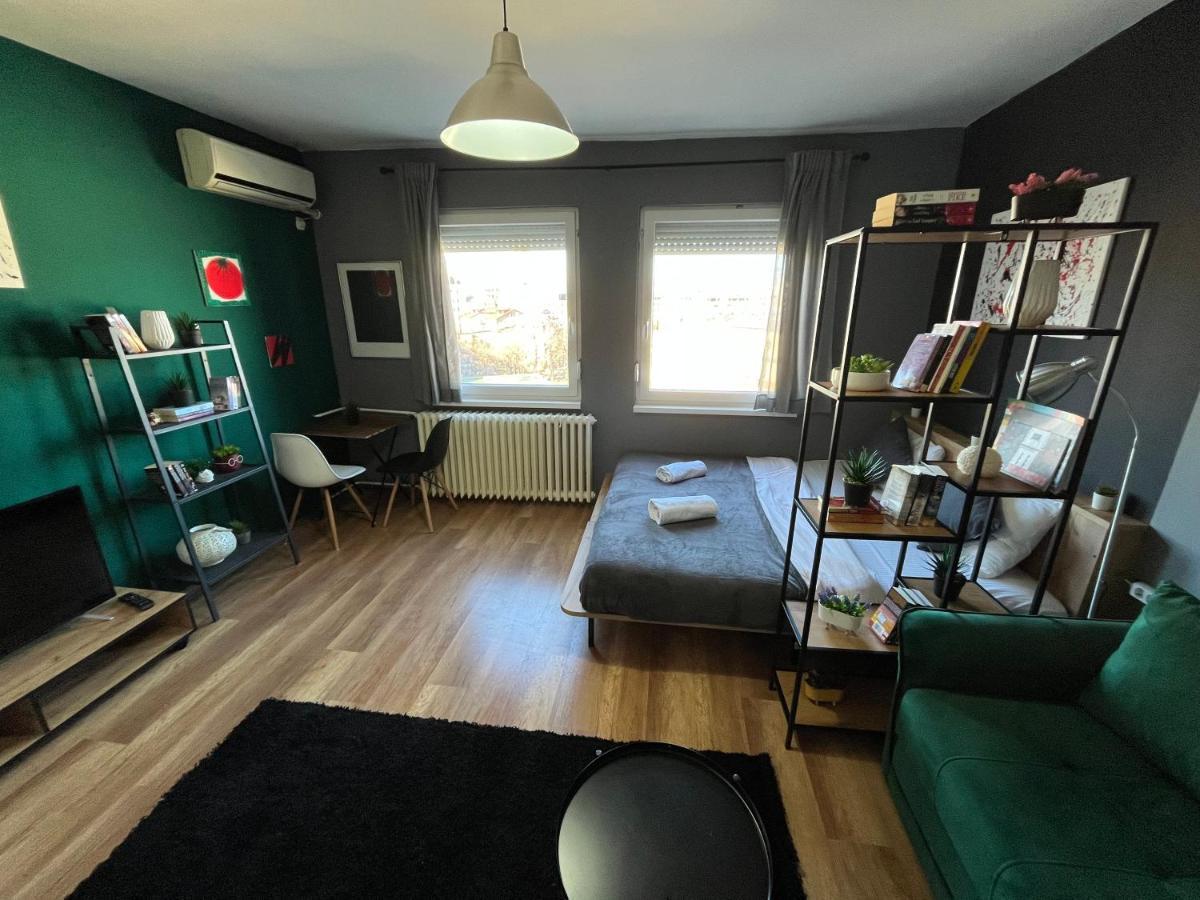 Mickitos City Center Apartment 스코페 외부 사진