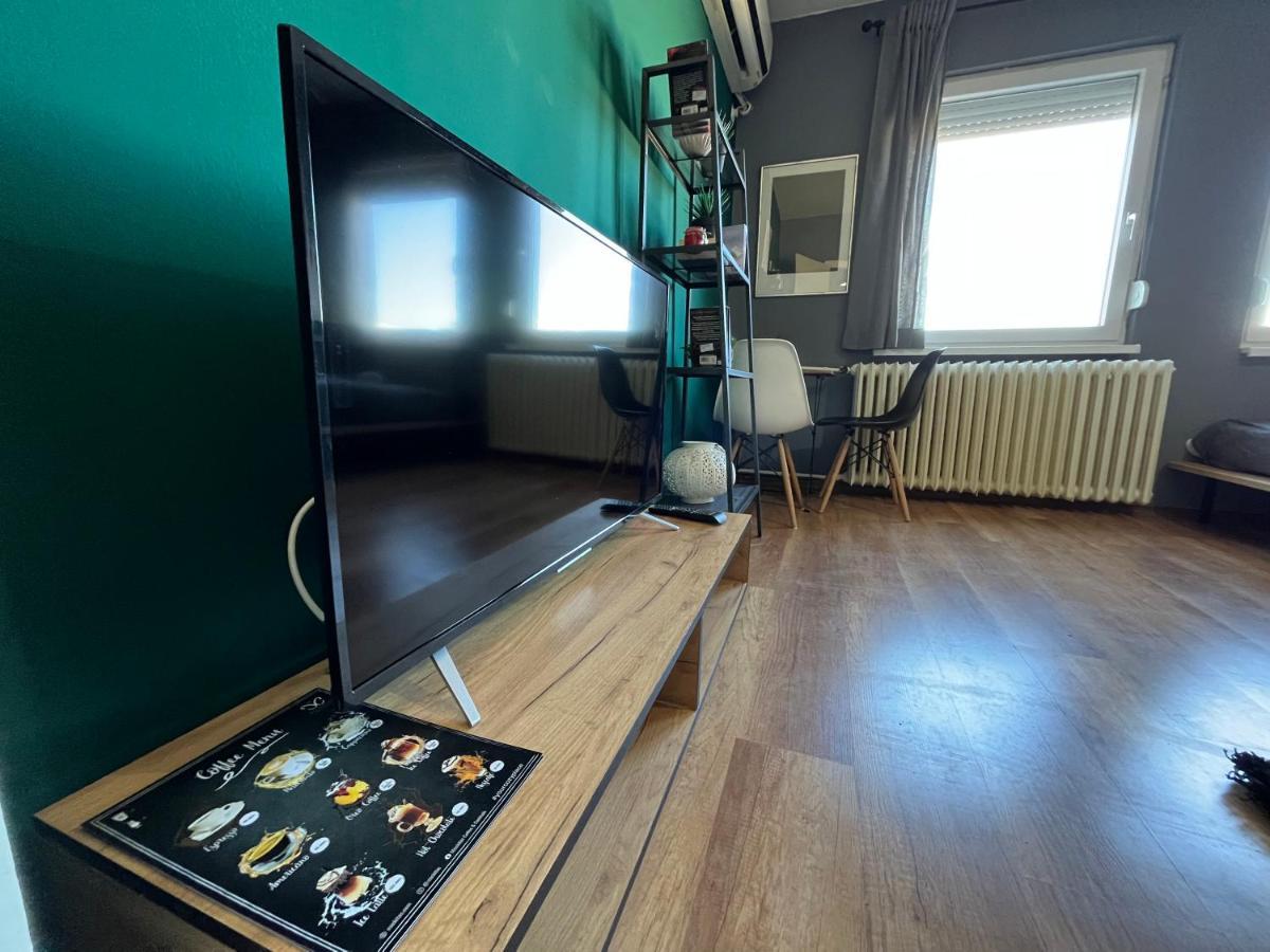 Mickitos City Center Apartment 스코페 외부 사진